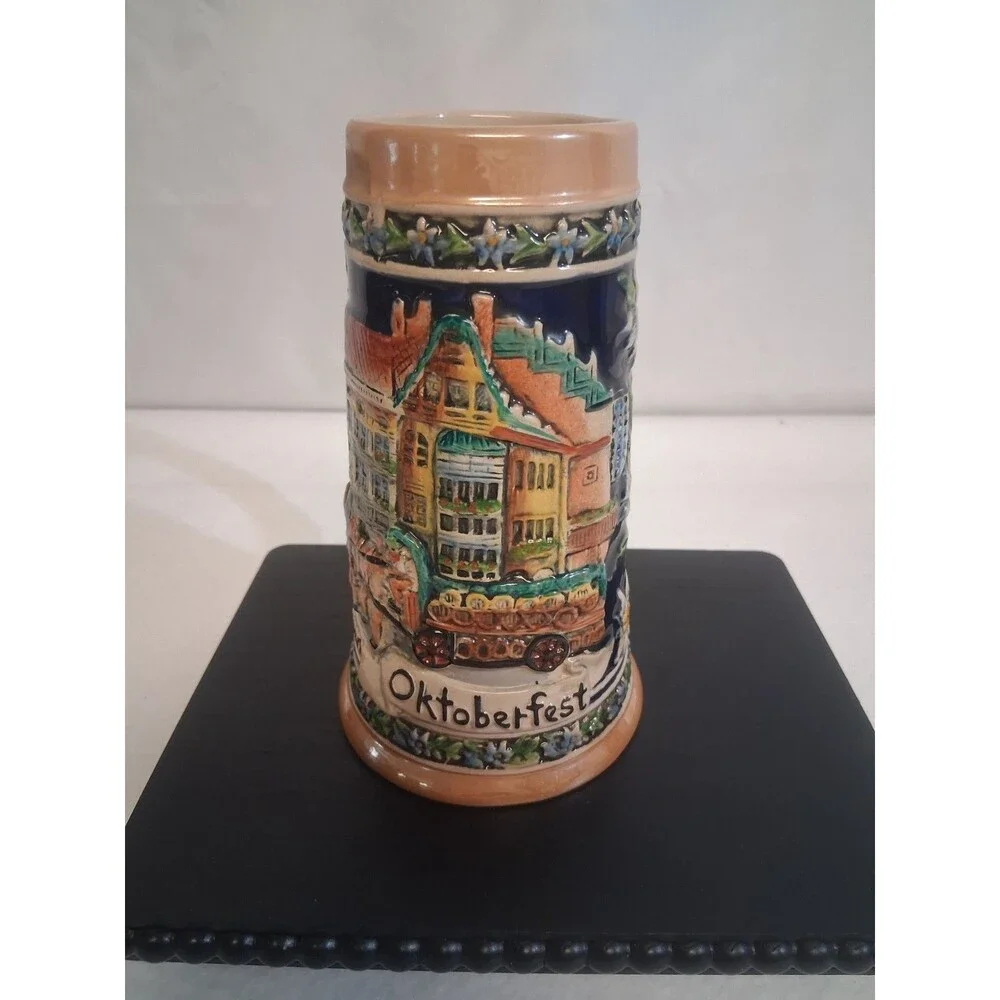 Vintage EHG German Beer Stein – Munich Souvenir, Floral Relief, Old‑World Charm!